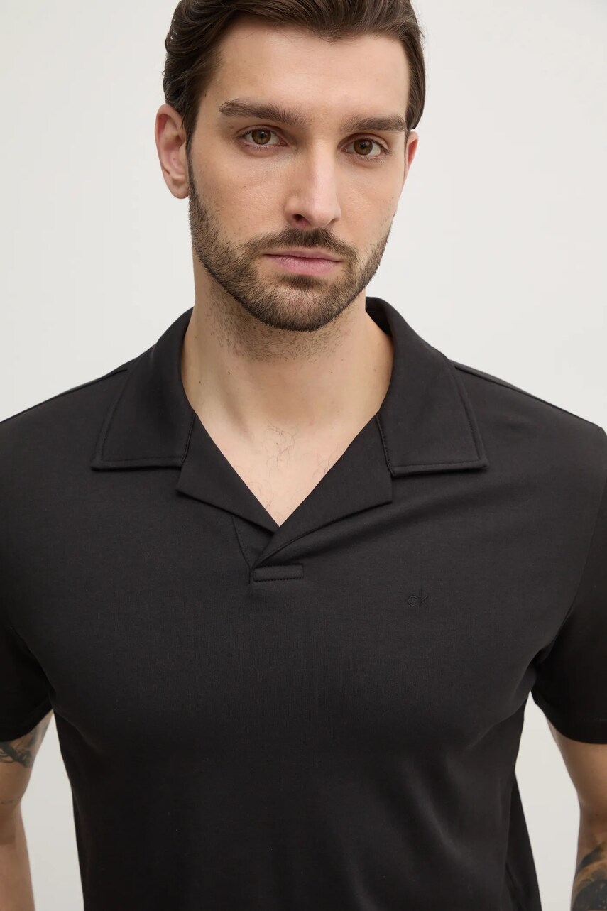 Levně Bavlněné polo tričko Calvin Klein černá barva, K10K114133