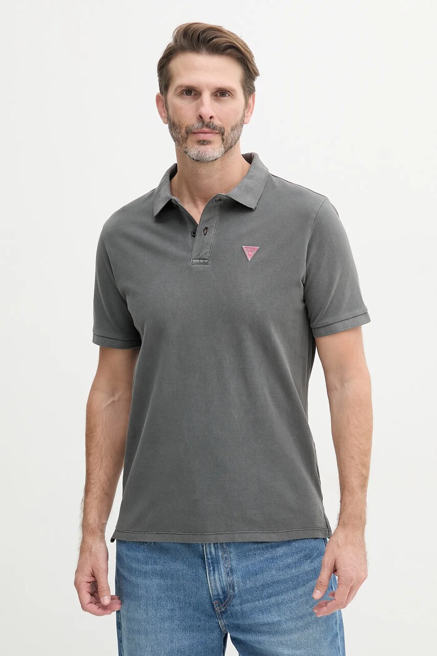 Levně Bavlněné polo tričko Guess pánské, šedá barva, F5GP00 K9WF1
