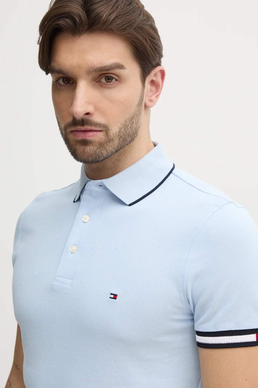 

Тениска с яка Tommy Hilfiger в синьо с апликация MW0MW38458, Син