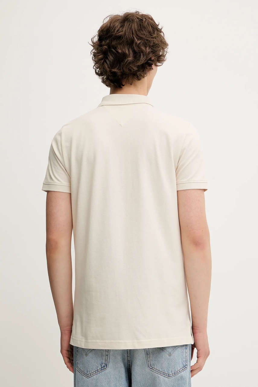 Хлопковое поло Tommy Jeans цвет бежевый однотонное DM0DM20676