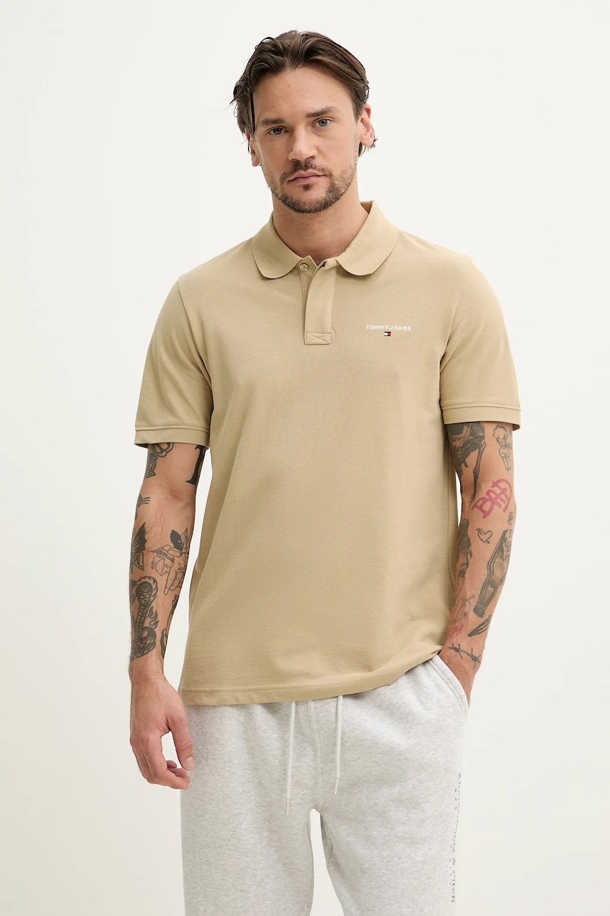 Tommy Jeans polo de bumbac barbati, culoarea bej, neted, DM0DM20914 Tommy Jeans polo de bumbac barbati, culoarea bej, neted, DM0DM20914