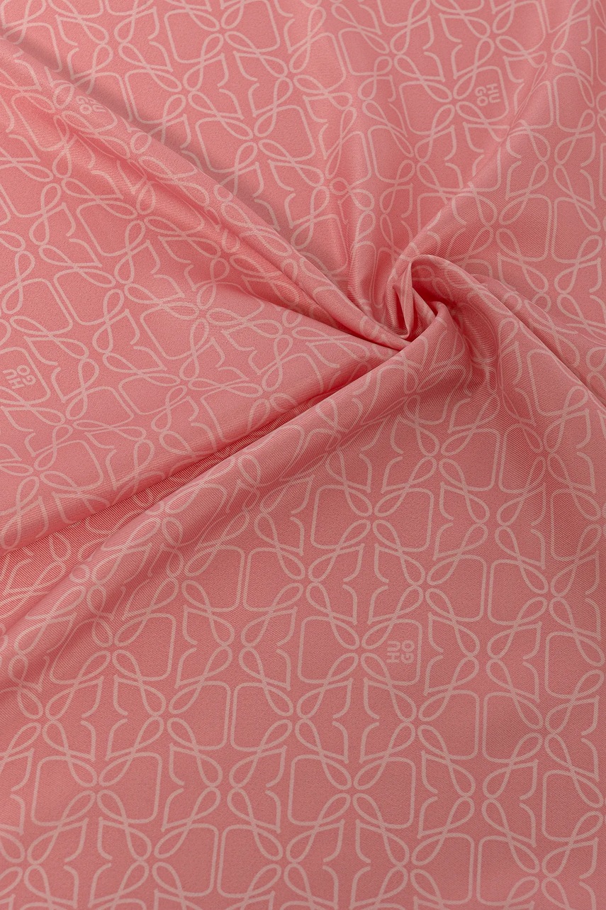 Платок HUGO узор 50535470 Платок HUGO узор 50535470