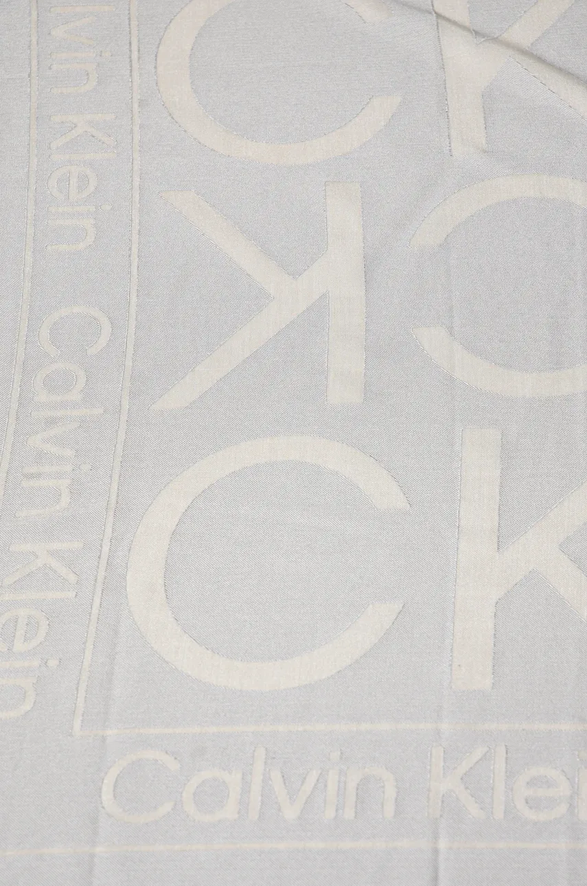 Платок Calvin Klein женский узор K60K612977 Платок Calvin Klein женский узор K60K612977