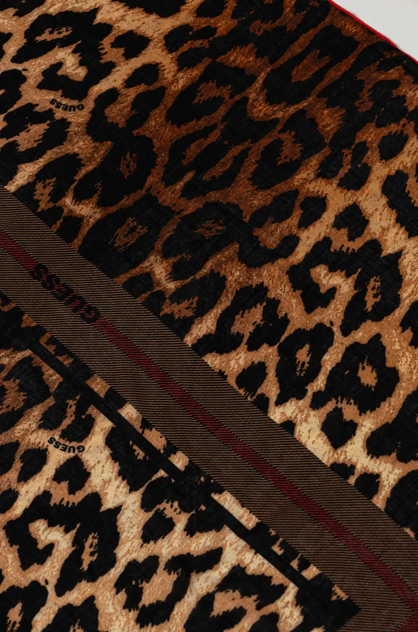 Платок Guess женский цвет коричневый узор AW5304 SIL03 Платок Guess женский цвет коричневый узор AW5304 SIL03