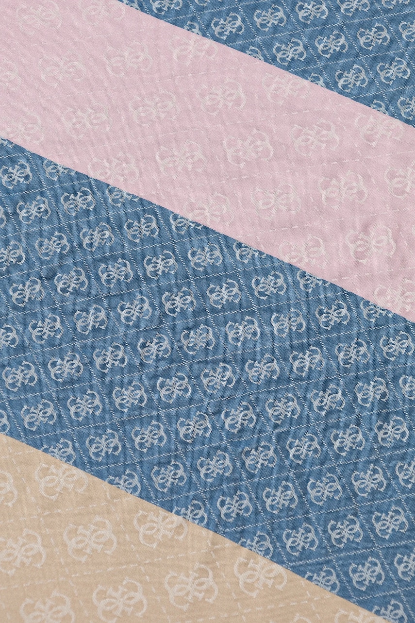 Шарф Guess женский узорный AW5312 VIS03 Шарф Guess женский узорный AW5312 VIS03