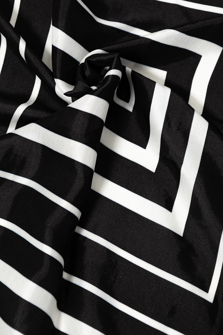 Платок Samsoe Samsoe Sahailan цвет чёрный узор F24400064