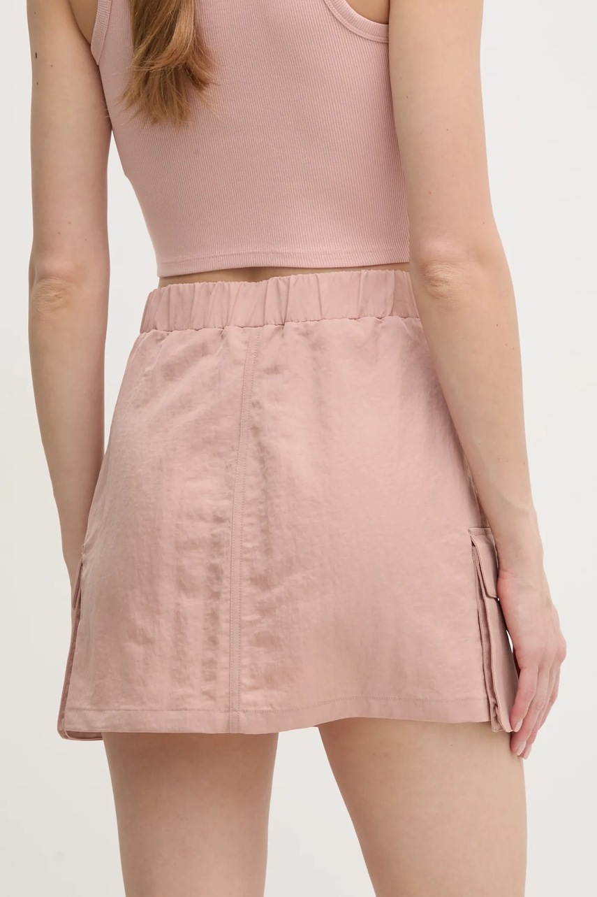 Φούστα Guess SYLVIE χρώμα: ροζ, V5RD07 WGYB0 φωτογραφία