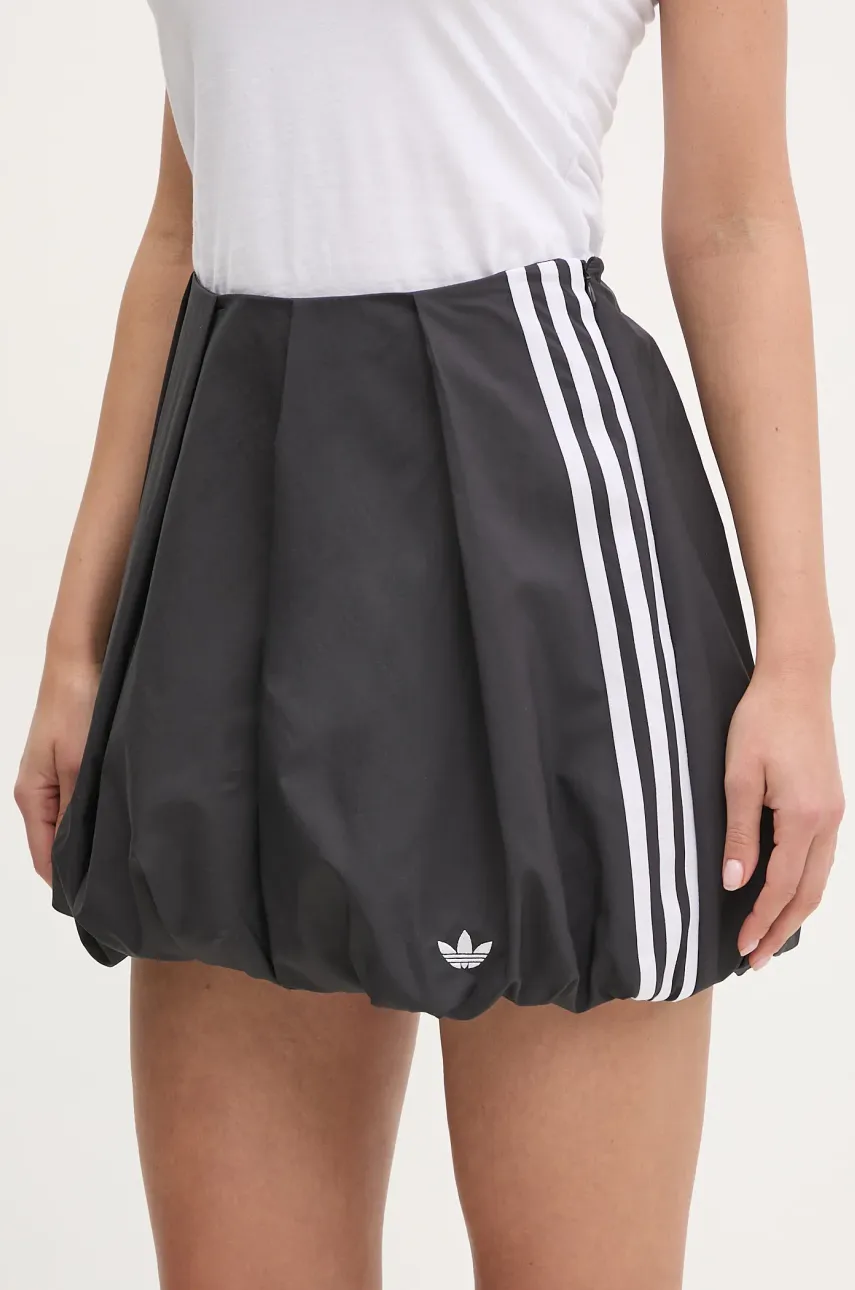 adidas Originals fusta WOVEN BAL SKIRT culoarea negru, mini, evazati, JX9208