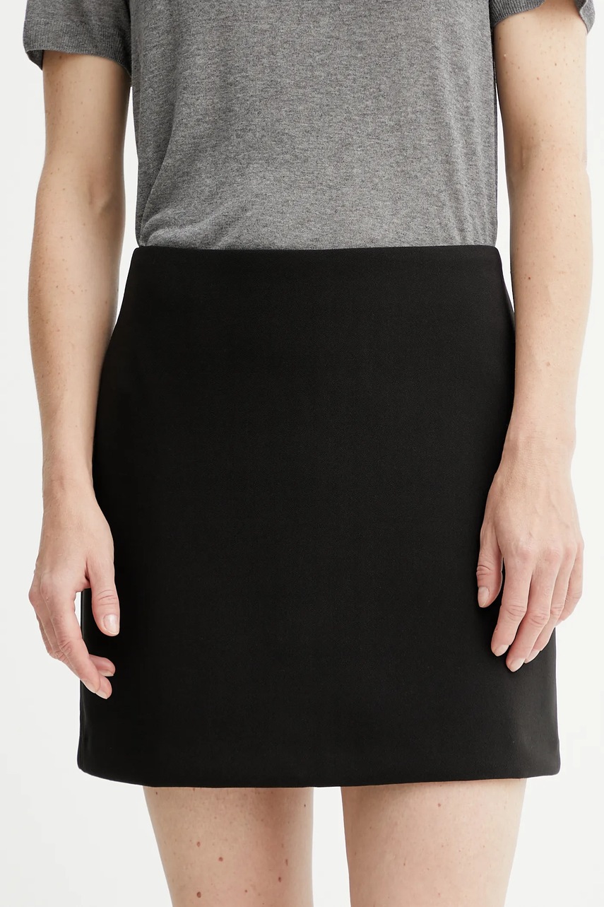Levně Sukně Calvin Klein černá barva, mini, LV044B216G