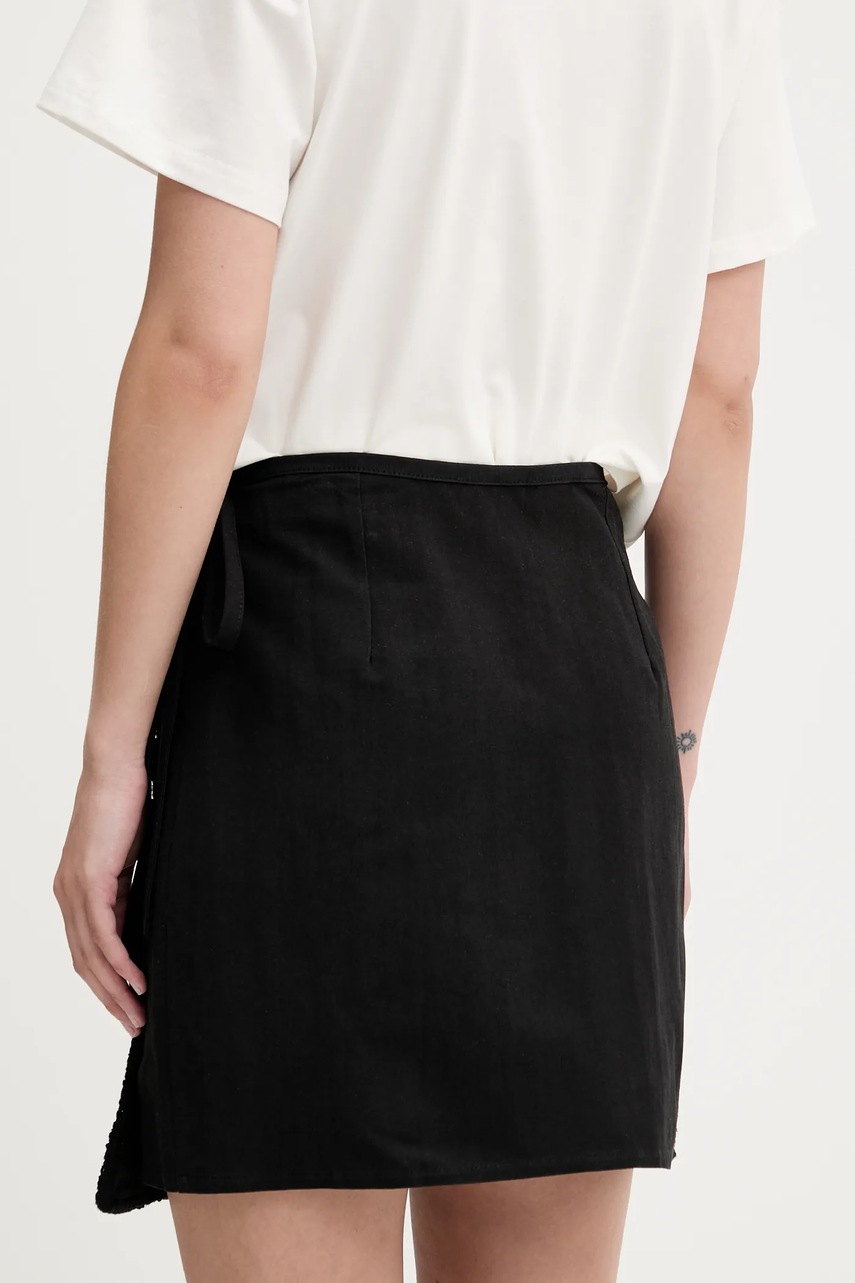 Sukně s příměsí vlny Never Fully Dressed