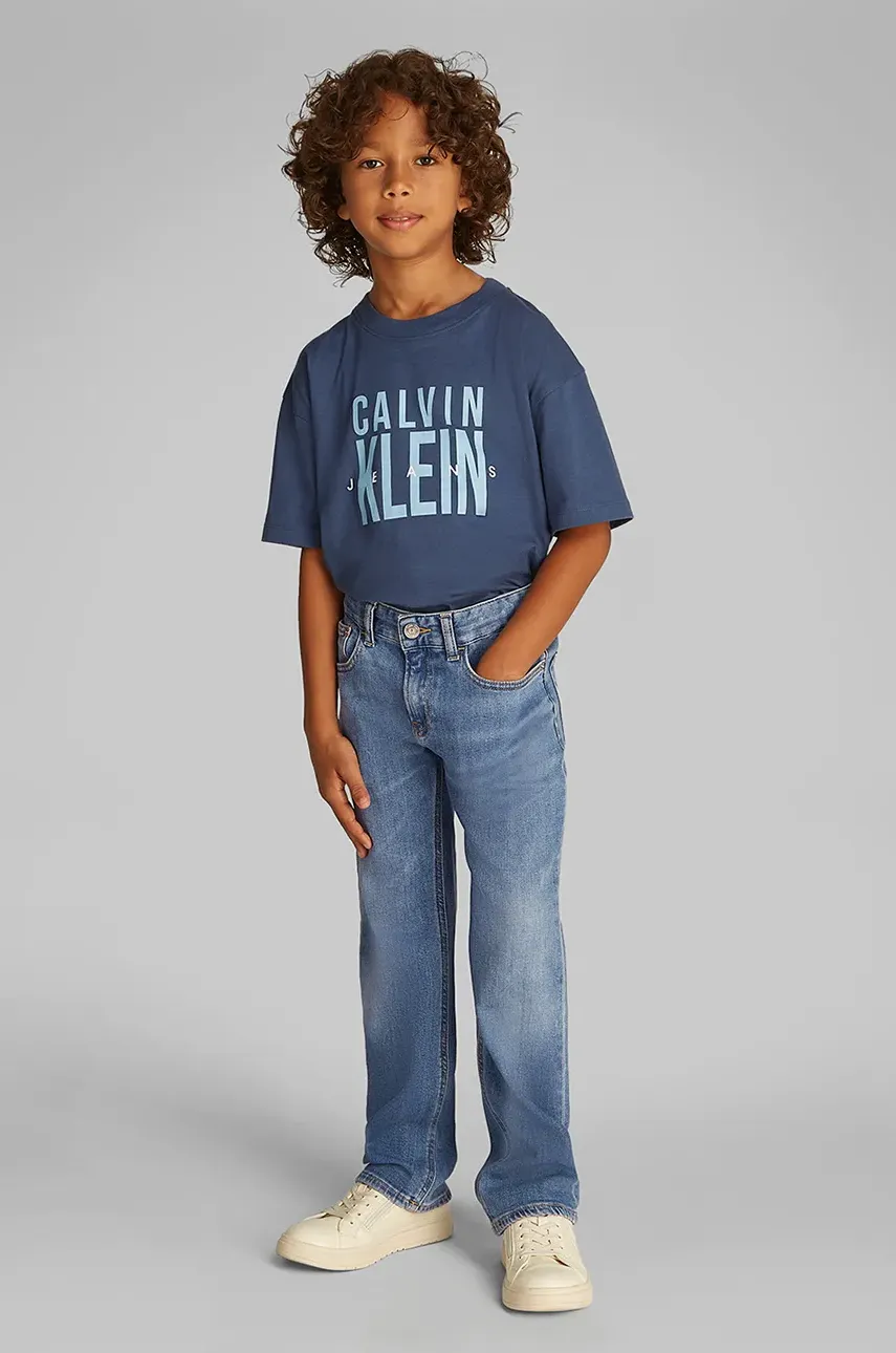 Levně Dětské rifle Calvin Klein Jeans STRAIGHT IB0IB02504