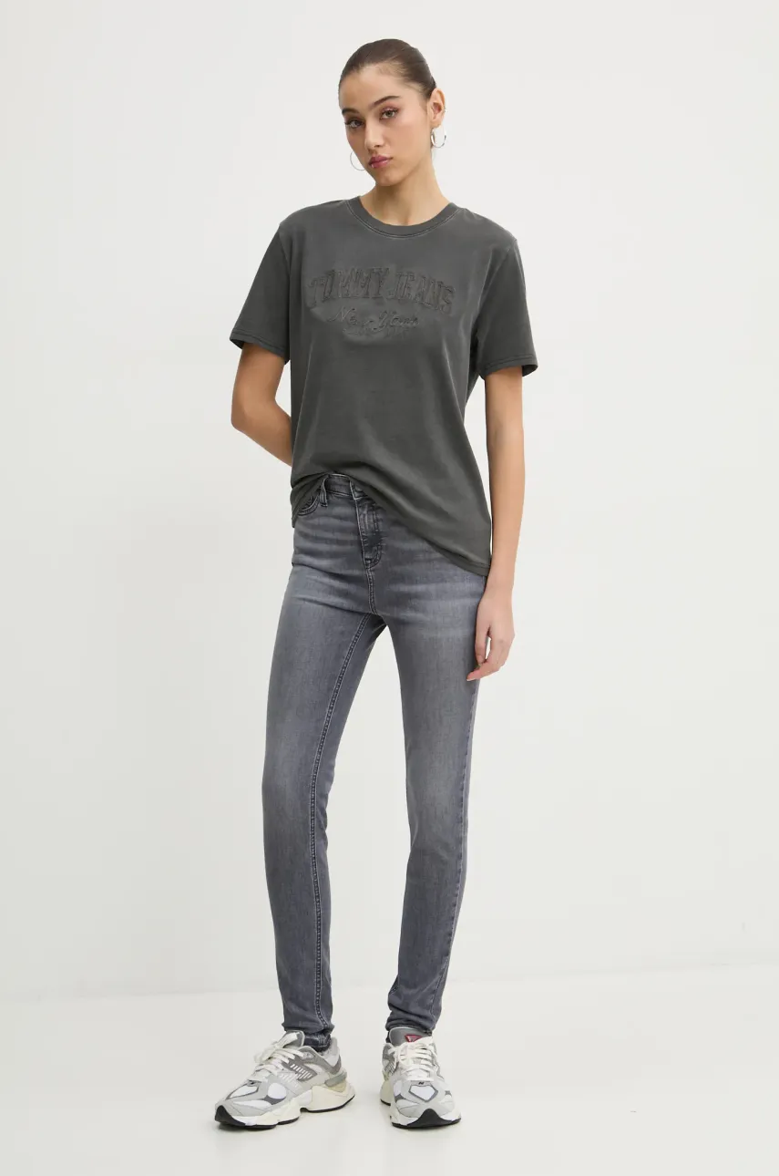 Джинсы Tommy Jeans женские цвет серый DW0DW19557 Джинсы Tommy Jeans женские цвет серый DW0DW19557