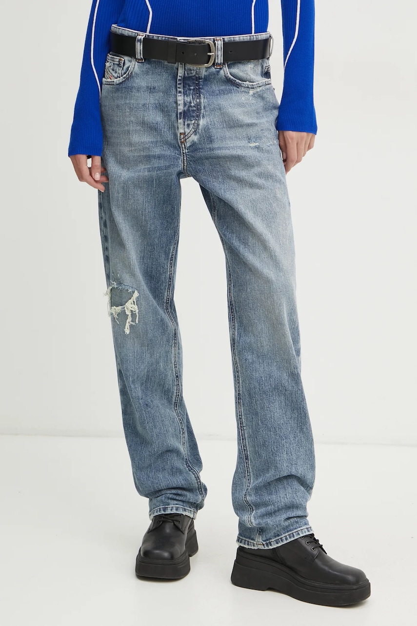 Diesel jeansi 1988 D-ARK L.32 TROUSERS femei high waist, A07018.09L34 Diesel jeansi 1988 D-ARK L.32 TROUSERS femei high waist, A07018.09L34