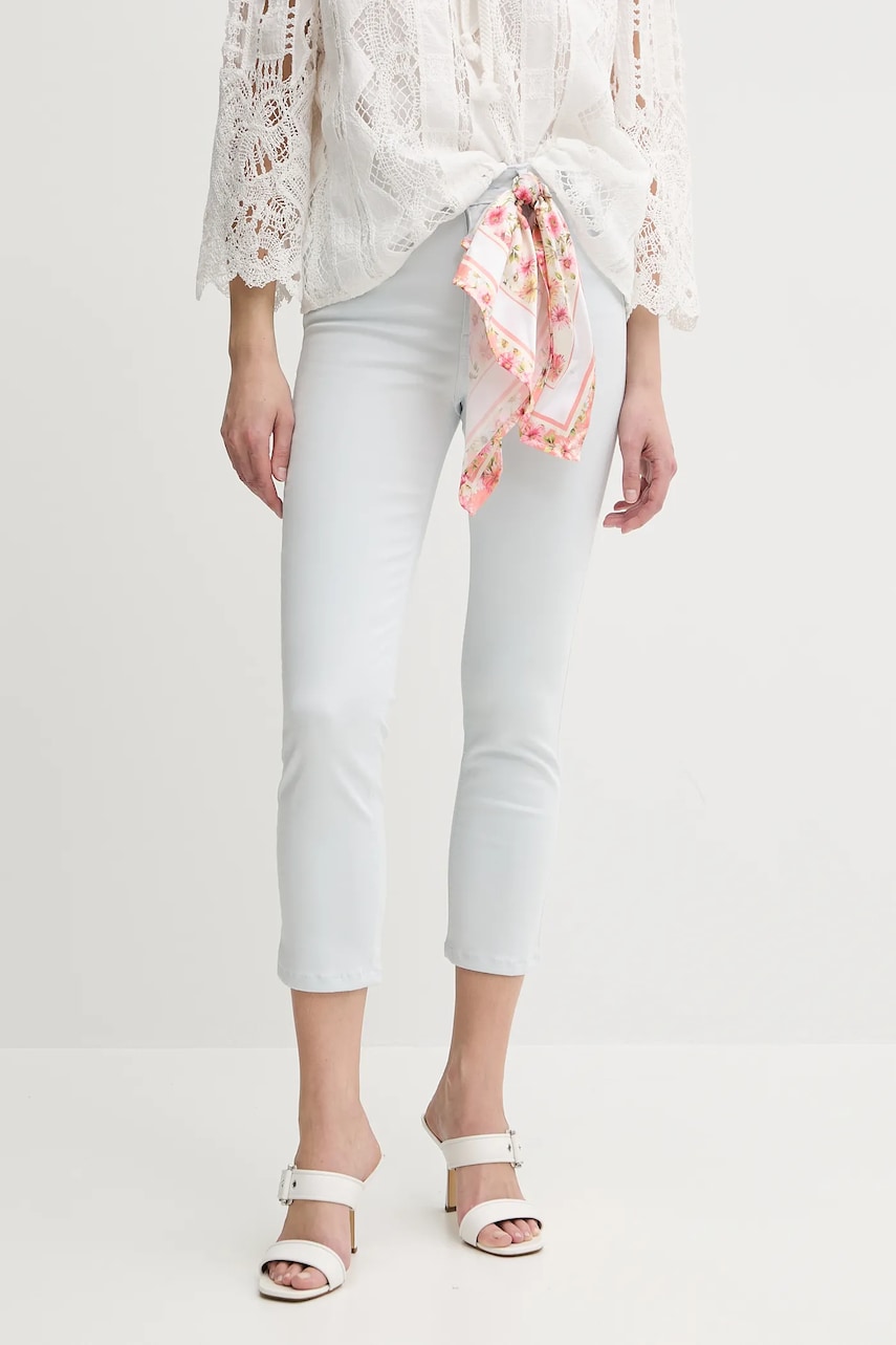 Levně Džíny Guess CAPRI dámské, modrá barva, W5GA91 W93CM