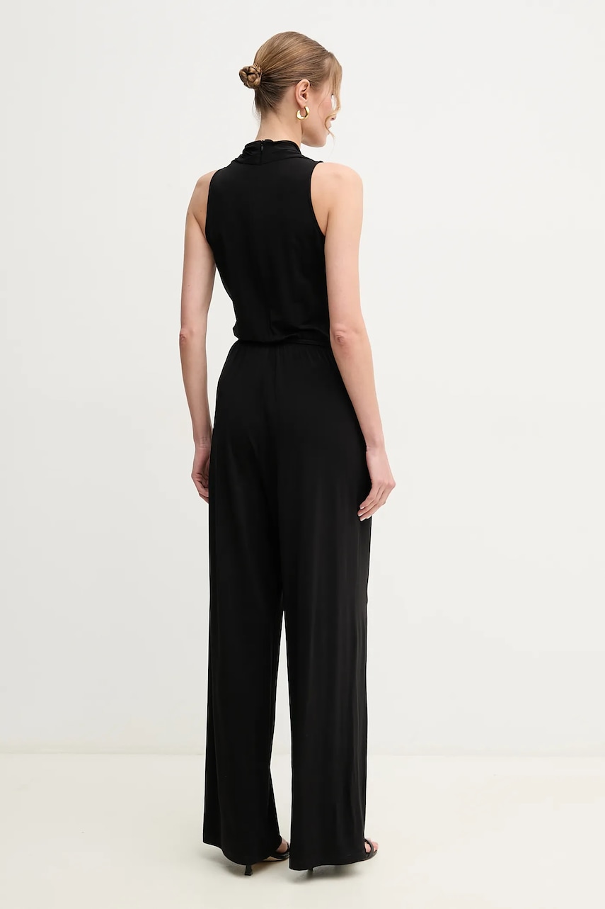 Комбинезон Weekend Max Mara цвет чёрный острое декольте 2515641012600 Комбинезон Weekend Max Mara цвет чёрный острое декольте 2515641012600