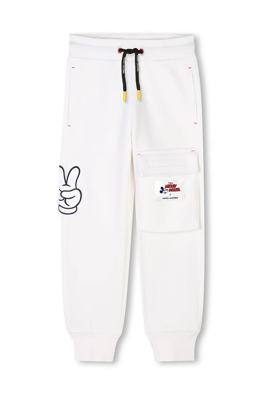 Marc Jacobs pantaloni de trening din bumbac pentru copii x Disney culoarea bej, cu imprimeu, W60466 Marc Jacobs pantaloni de trening din bumbac pentru copii x Disney culoarea bej, cu imprimeu, W60466