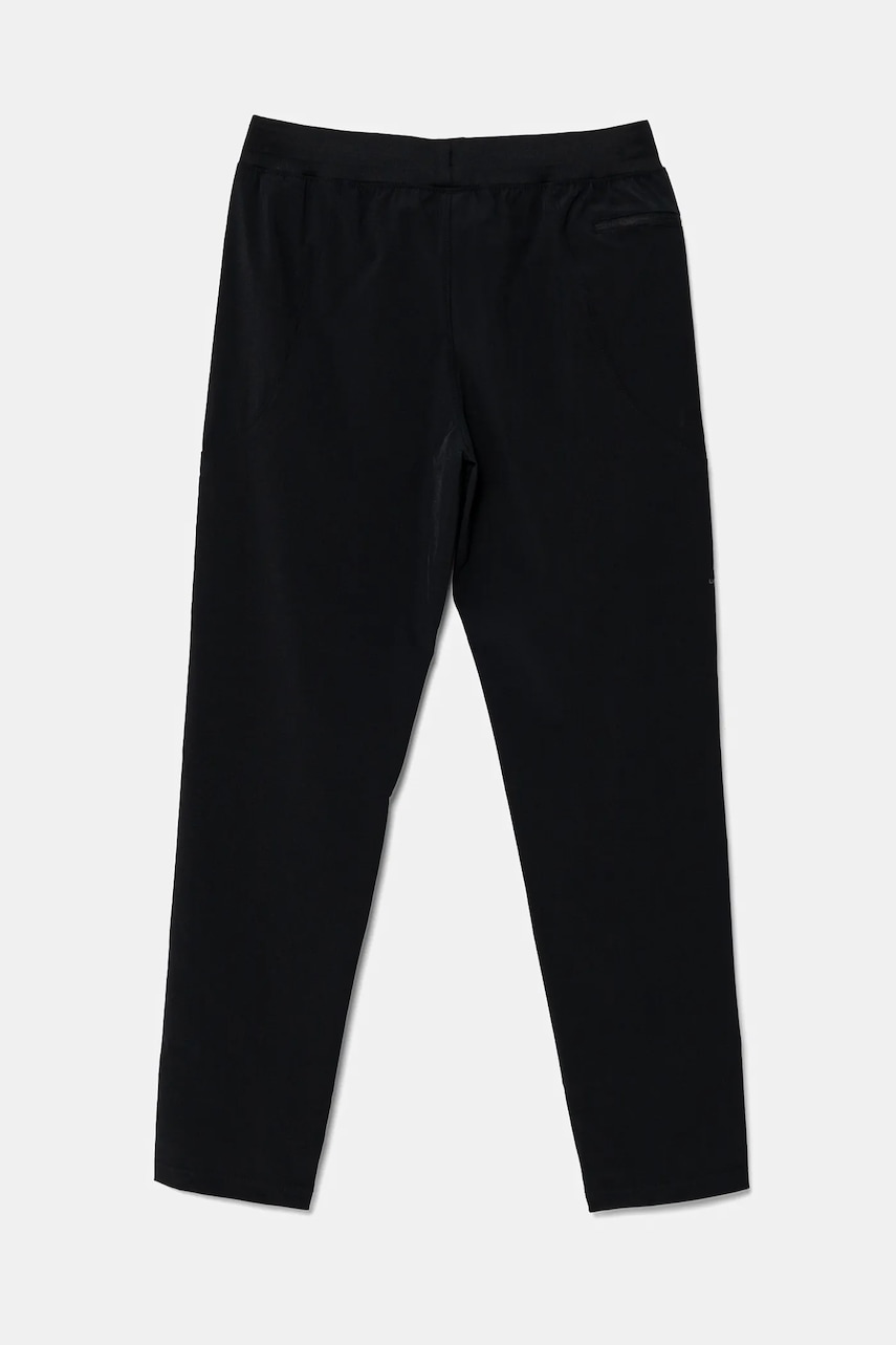 Детские спортивные штаны Under Armour Unstoppable Tapered Pant цвет чёрный однотонные 1373752 Детские спортивные штаны Under Armour Unstoppable Tapered Pant цвет чёрный однотонные 1373752