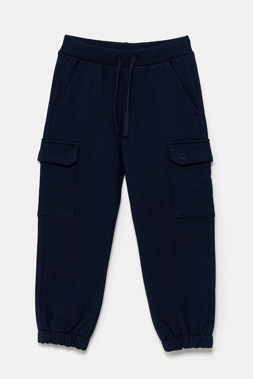 United Colors of Benetton pantaloni de trening din bumbac pentru copii culoarea albastru marin, neted, 3UNIGF045