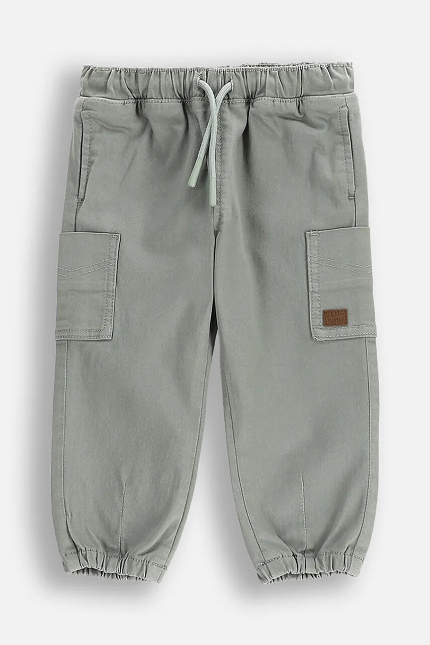 Levně Kalhoty Coccodrillo zelená barva, SAGE TIME BOY NEWBORN