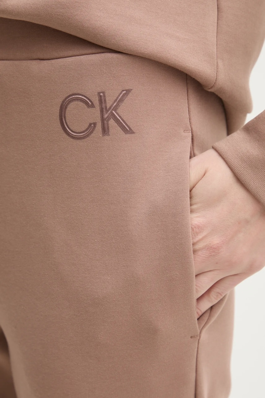Спортивні штани Calvin Klein колір коричневий однотонні K20K207945 