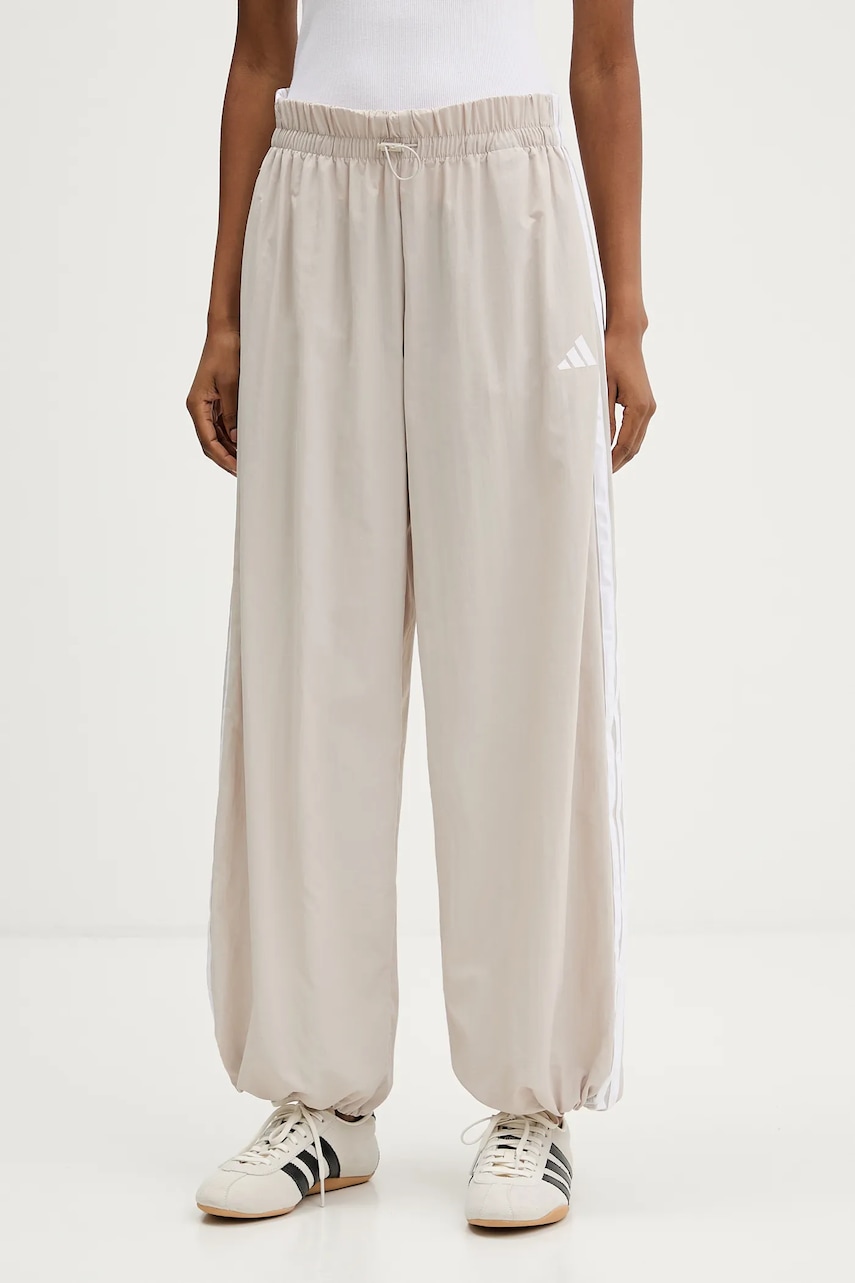 adidas pantaloni de trening Essentials culoarea bej, cu imprimeu, JC8168