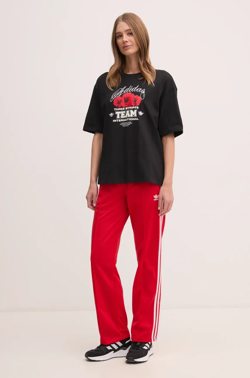 Спортивные штаны adidas Originals Firebird цвет красный с аппликацией IR8081 Спортивные штаны adidas Originals Firebird цвет красный с аппликацией IR8081
