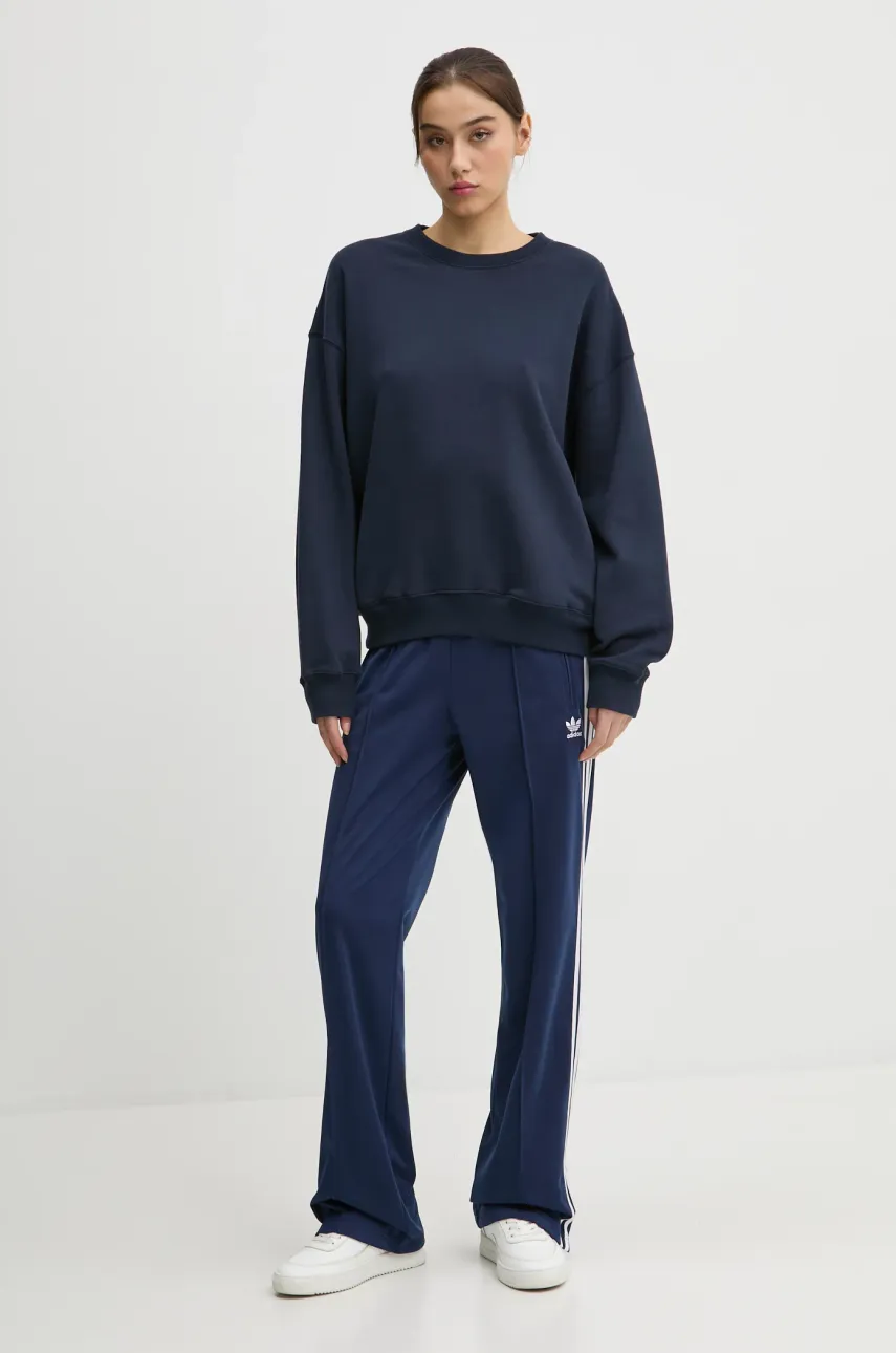 Спортивные штаны adidas Originals Firebird цвет синий с аппликацией JC8285 Спортивные штаны adidas Originals Firebird цвет синий с аппликацией JC8285