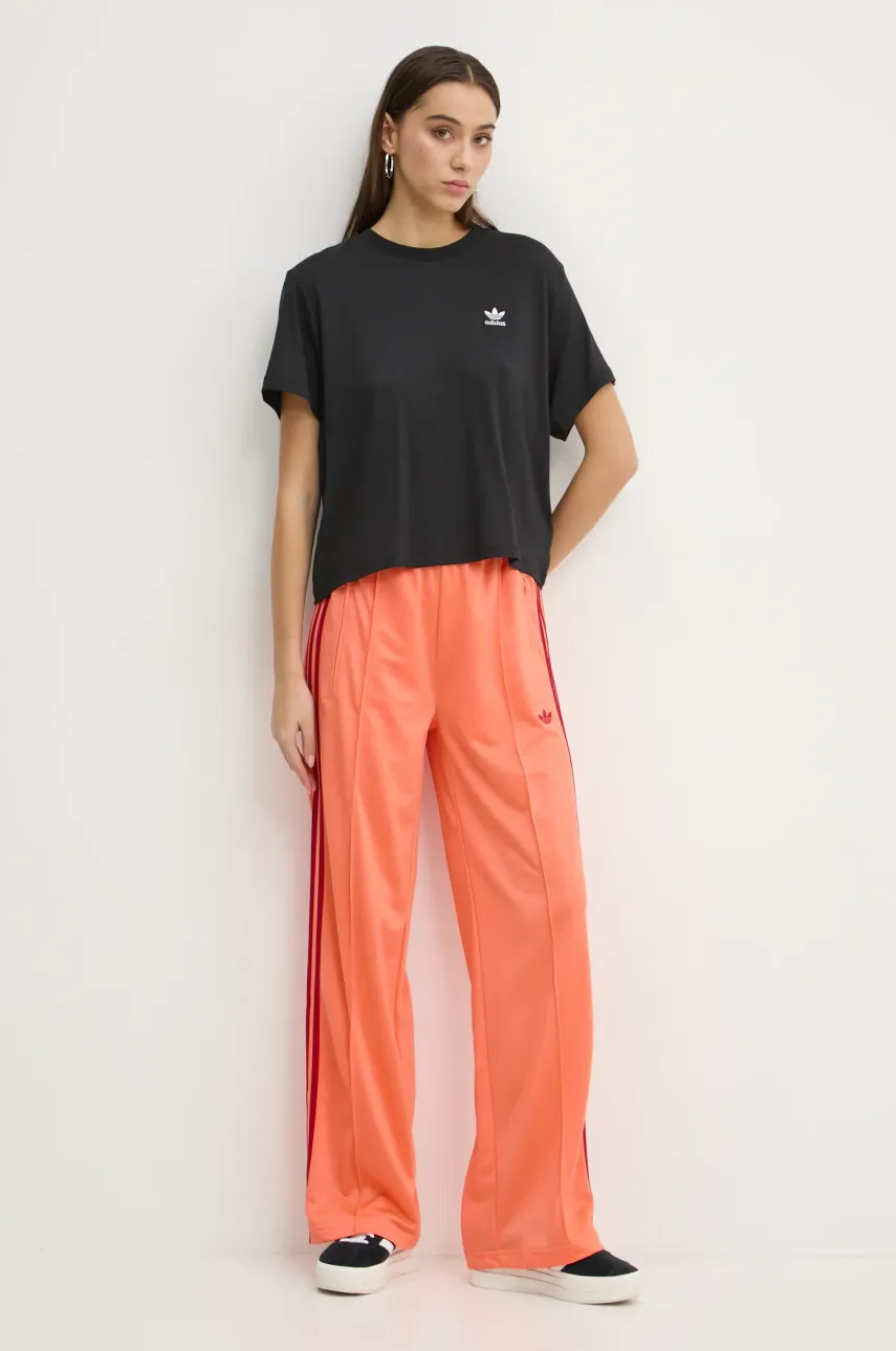 Брюки adidas Originals Firebird женские цвет оранжевый с узором JP2309 Брюки adidas Originals Firebird женские цвет оранжевый с узором JP2309
