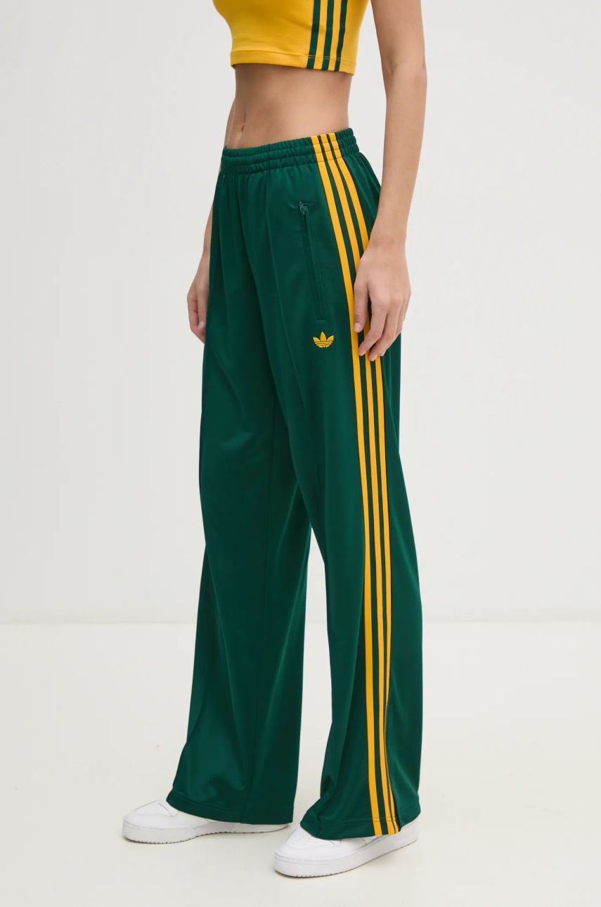 adidas Originals pantaloni de trening Firebird culoarea verde, cu imprimeu, JP2314