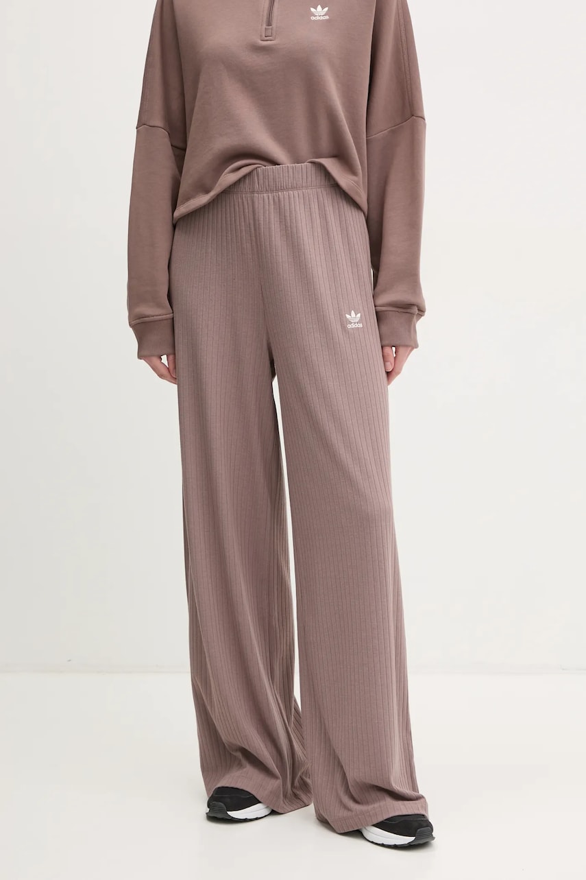 adidas Originals pantaloni de trening Essential culoarea maro, neted, JD0768
