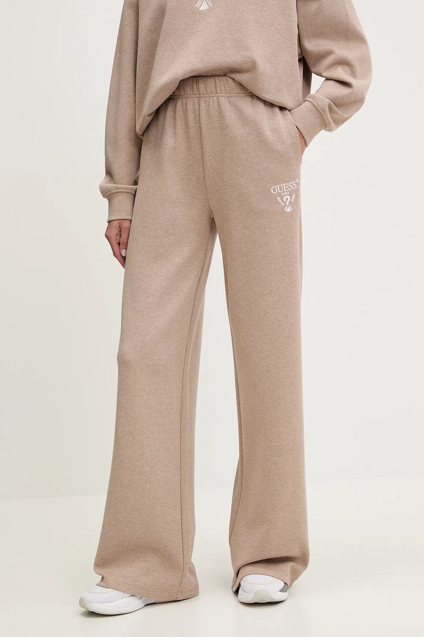 Levně Tepláky Guess ROBERTA béžová barva, s aplikací, V5RB12 KC3D2