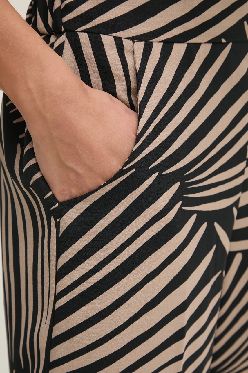 Παντελόνι Joseph Ribkoff χρώμα: μαύρο, 251085 φωτογραφία