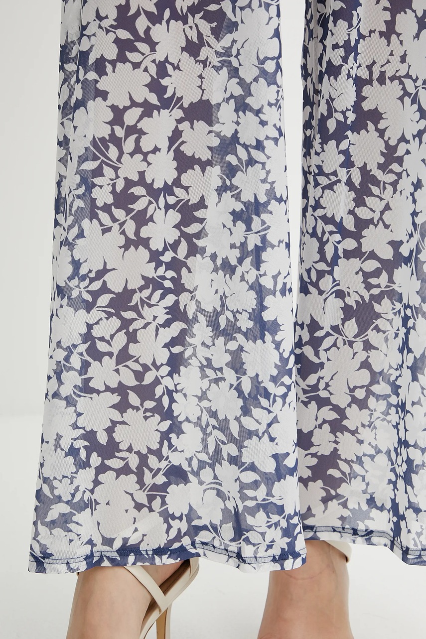 Παντελόνι MICHAEL Michael Kors χρώμα: ναυτικό μπλε, MM55128 φωτογραφία