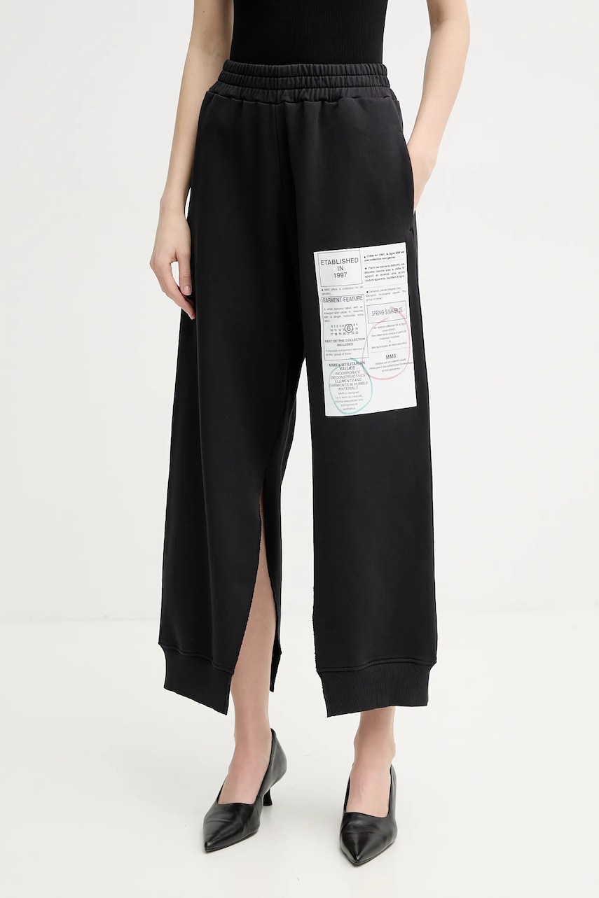 MM6 Maison Margiela pantaloni de trening din bumbac femei, culoarea negru, cu imprimeu, S52KA0527.M25012