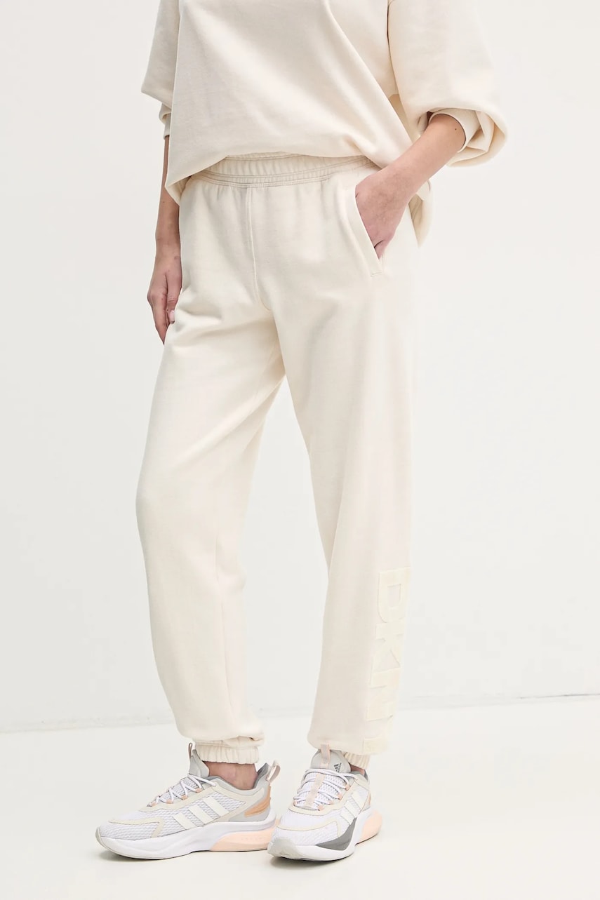 Dkny pantaloni de trening culoarea bej, cu imprimeu, DP5P3585 Dkny pantaloni de trening culoarea bej, cu imprimeu, DP5P3585
