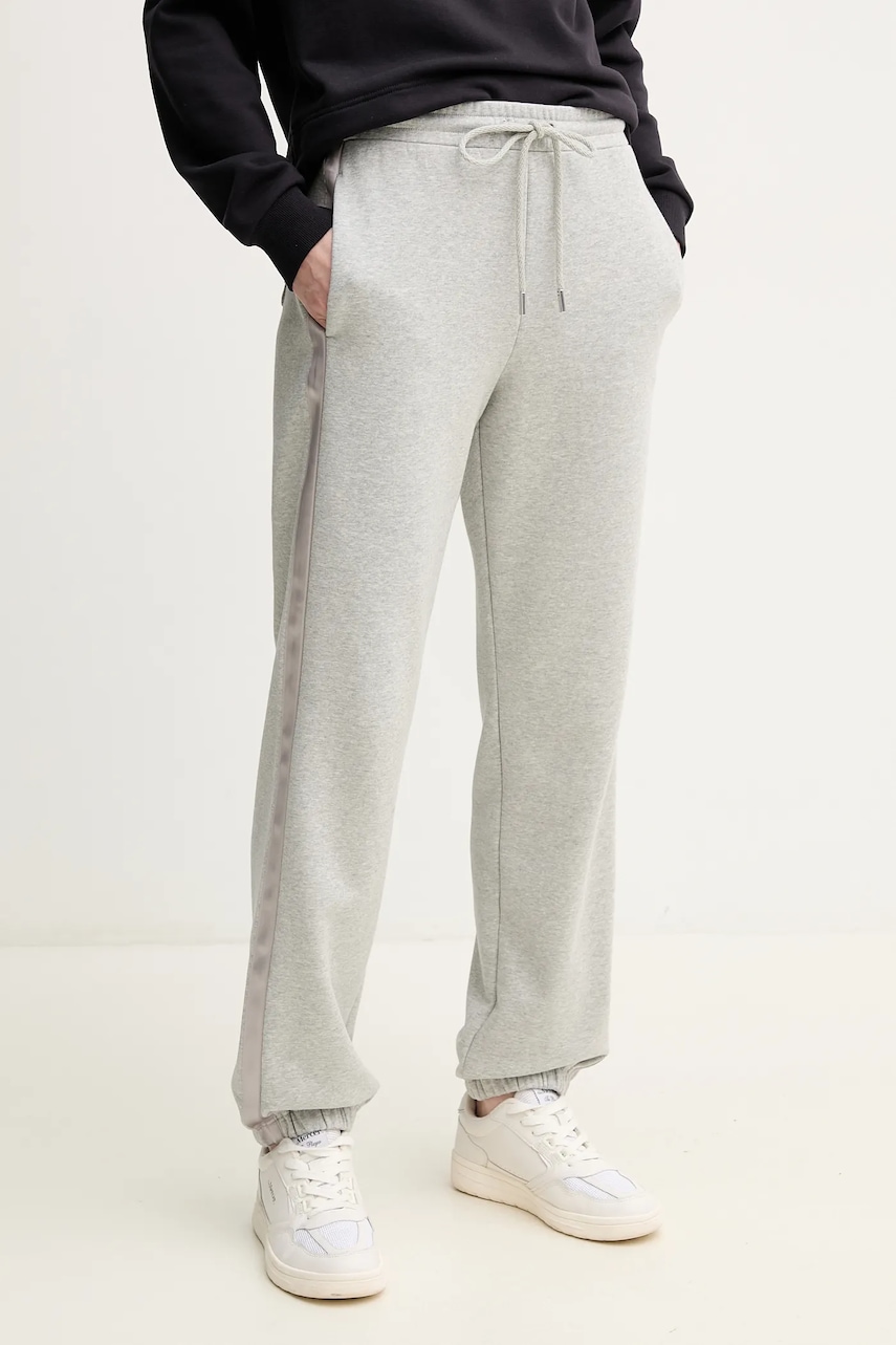 MM pantaloni de trening femei, culoarea gri, cu imprimeu, 2516781107600