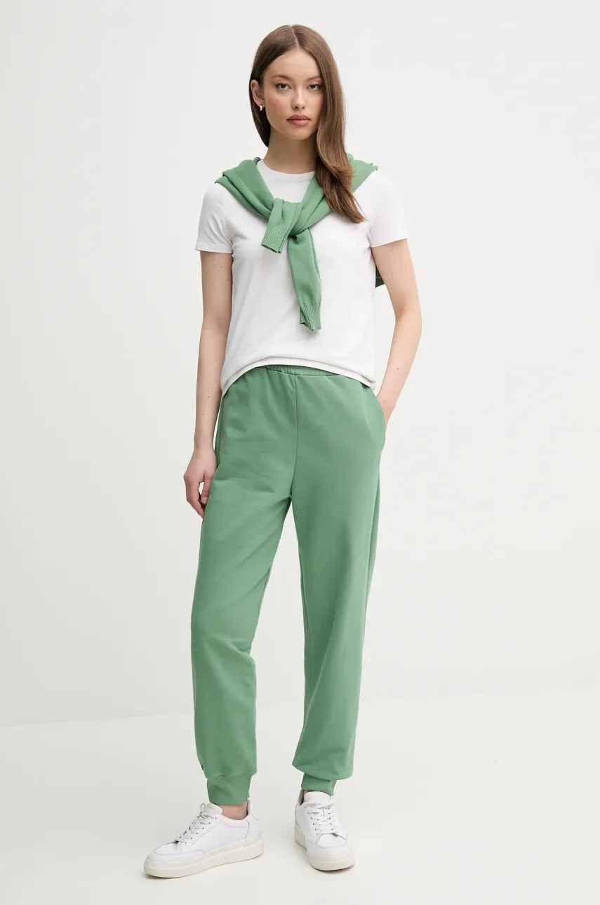 Хлопковые спортивные штаны United Colors of Benetton женские цвет зелёный однотонные 3UNIDF01A Хлопковые спортивные штаны United Colors of Benetton женские цвет зелёный однотонные 3UNIDF01A