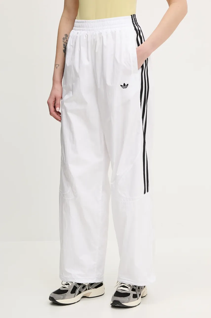 Levně Tepláky adidas Originals Teamgeist dámské, bílá barva, s aplikací, JD0257
