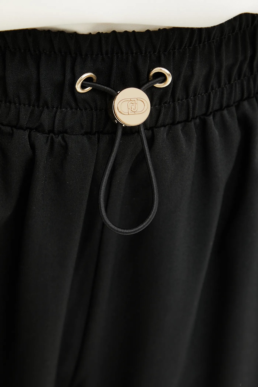 Παντελόνι Liu Jo χρώμα: μαύρο, TA5204 TS922 φωτογραφία