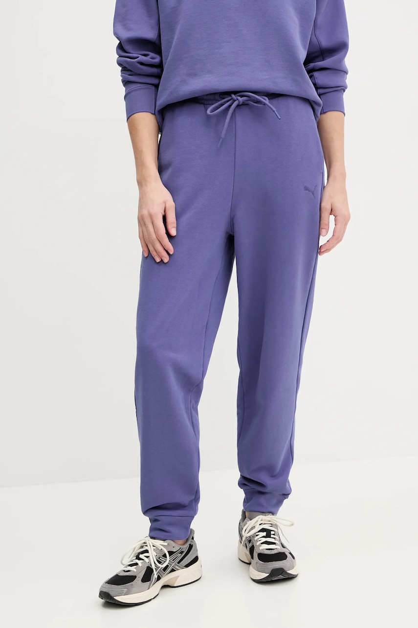 Puma pantaloni de trening din bumbac femei, culoarea violet, neted, 685667 Puma pantaloni de trening din bumbac femei, culoarea violet, neted, 685667