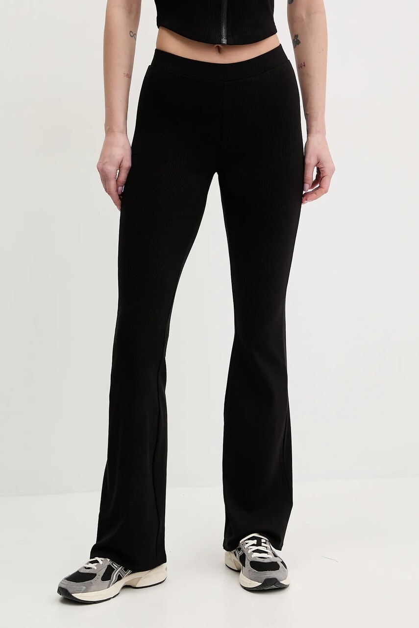 Levně Tepláky Guess CROCUS dámské, černá barva, hladké, V5GB11 KCRS2
