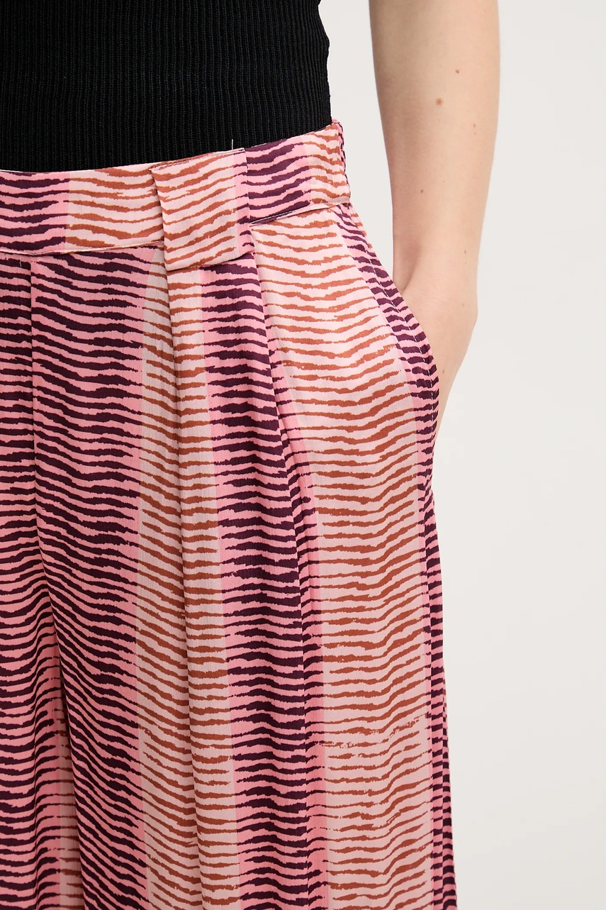 Παντελόνι Hoss Intropia φωτογραφία