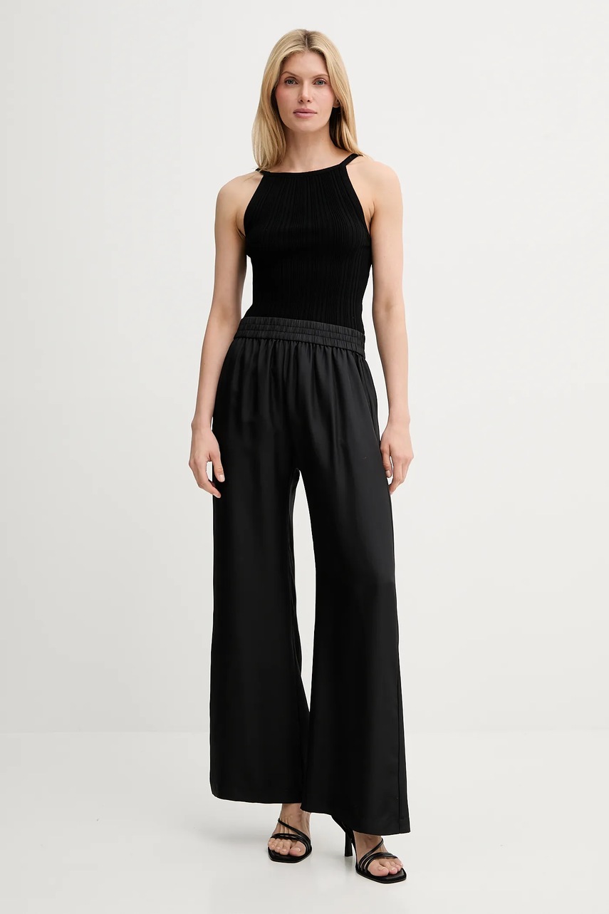 Шёлковые брюки MUNTHE ARUM цвет чёрный широкие высокая посадка 247140524702