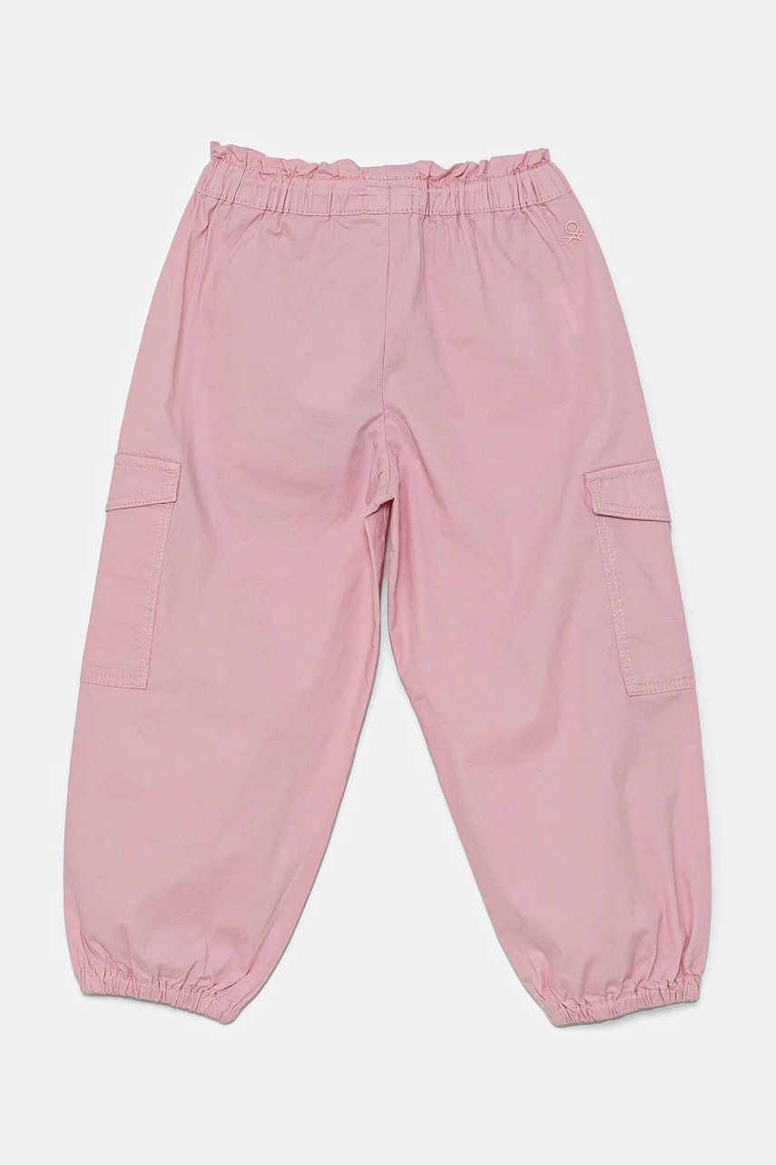 Детские брюки United Colors of Benetton цвет розовый однотонные 4L2VGF028 Детские брюки United Colors of Benetton цвет розовый однотонные 4L2VGF028