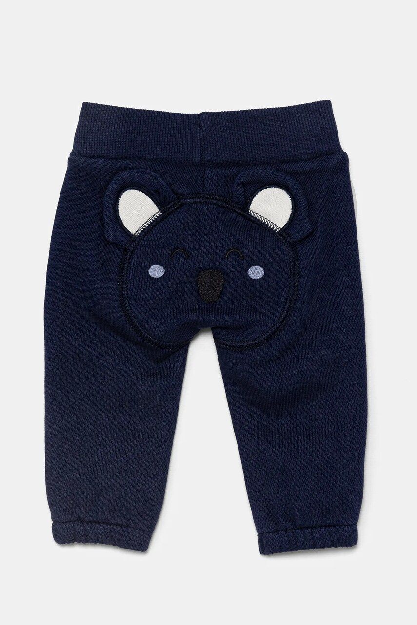 United Colors of Benetton pantaloni de trening din bumbac pentru bebelusi culoarea albastru marin, neted, 3J70AF029