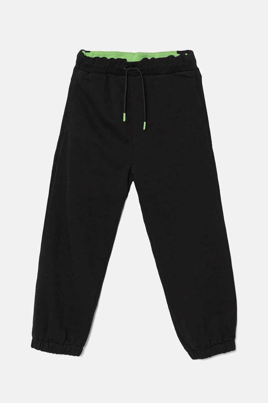 United Colors of Benetton pantaloni de trening din bumbac pentru copii culoarea negru, cu imprimeu, 3J68CF05W