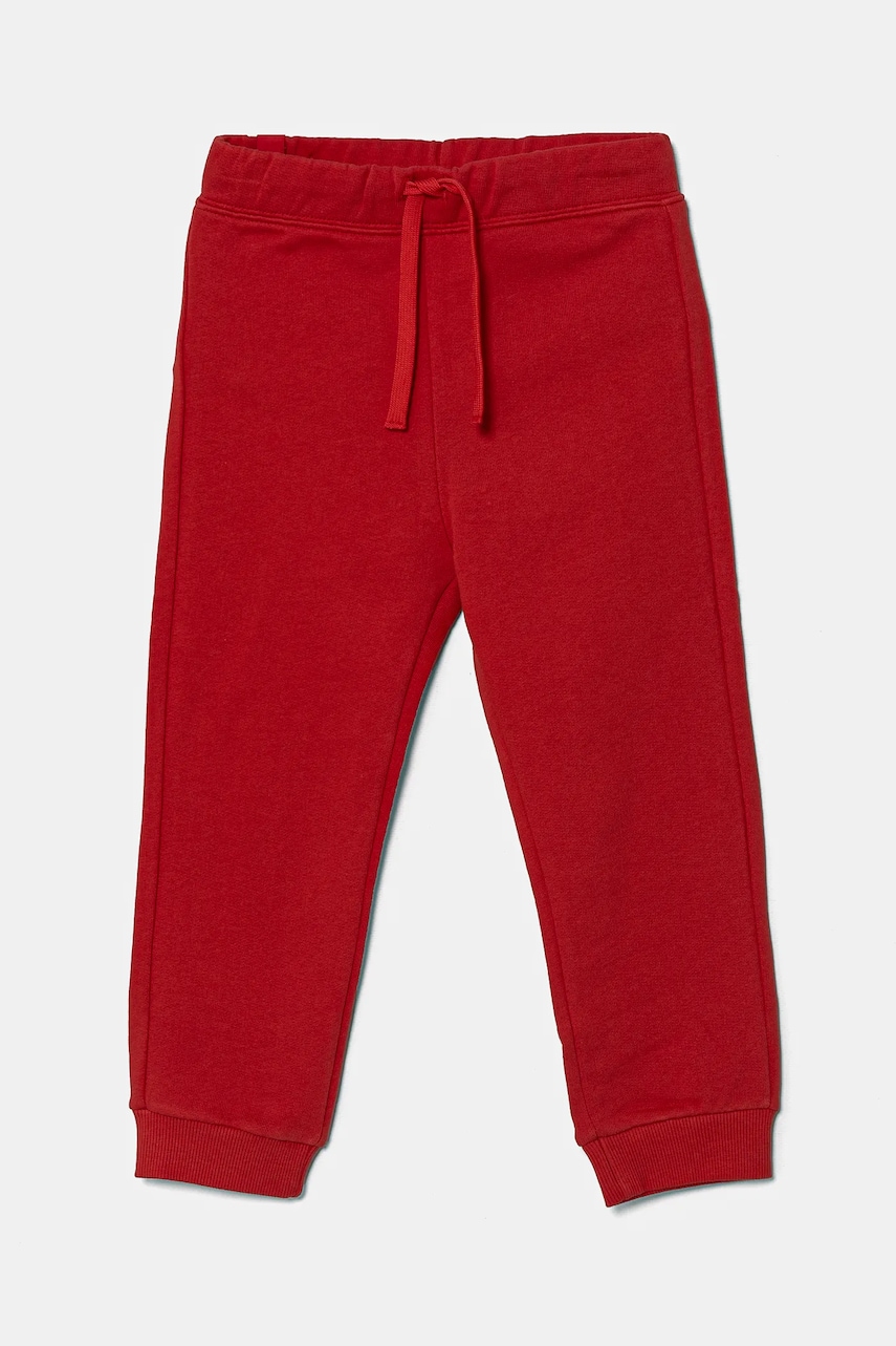 United Colors of Benetton pantaloni de trening din bumbac pentru copii culoarea rosu, neted, 3J68GF027