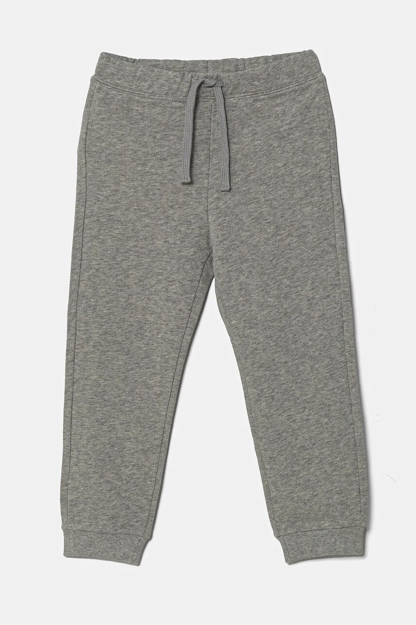 United Colors of Benetton pantaloni de trening din bumbac pentru copii culoarea gri, neted, 3J68GF027