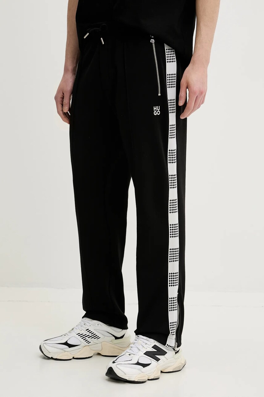 HUGO pantaloni bărbați, culoarea negru, cu imprimeu, 50531301