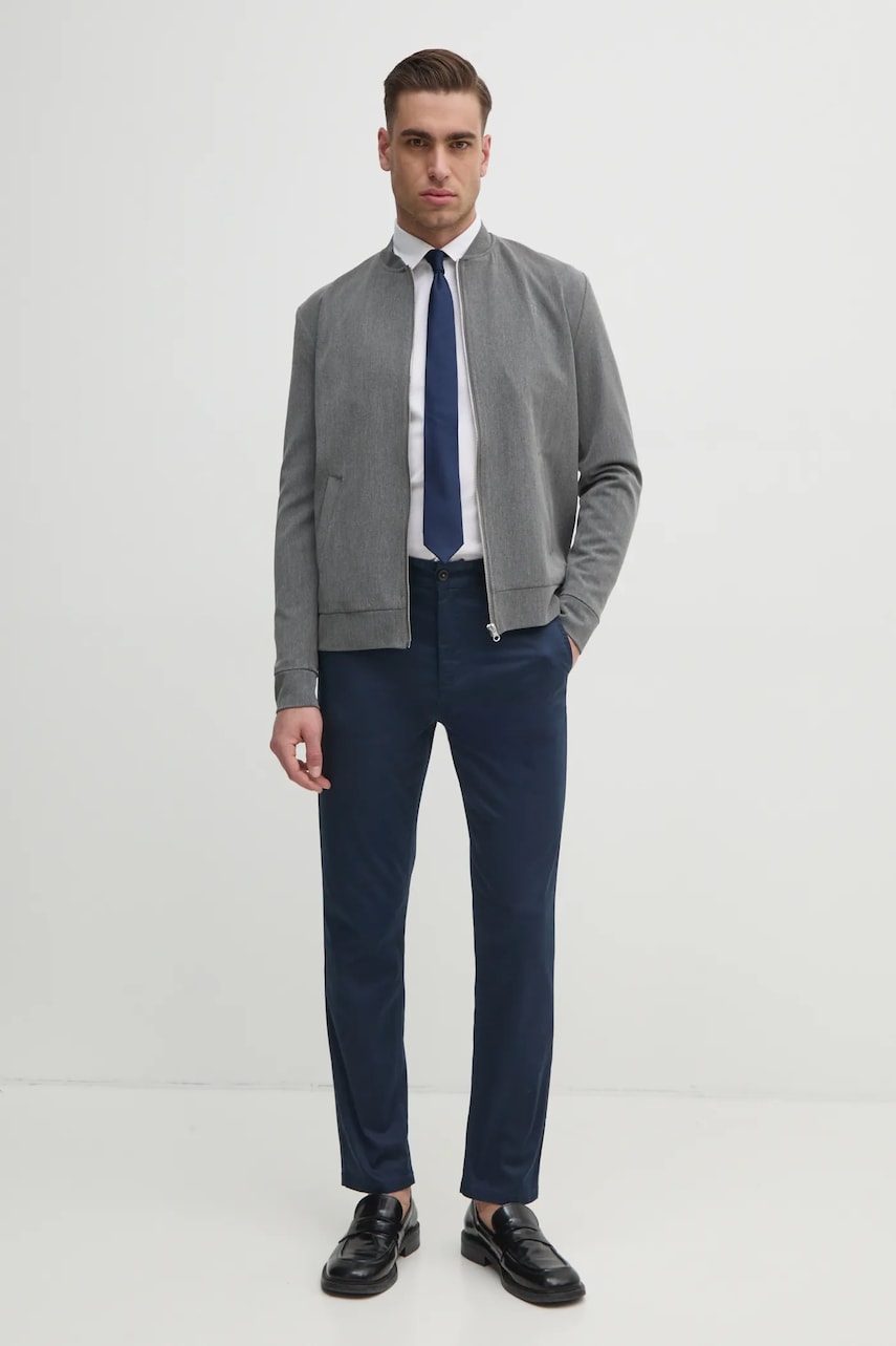 Брюки BOSS Orange мужские цвет синий фасон chinos 50529332 Брюки BOSS Orange мужские цвет синий фасон chinos 50529332